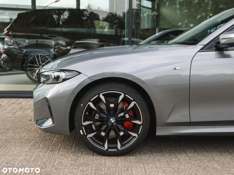 BMW Seria 3 330d xDrive mHEV M Sport sport - 17