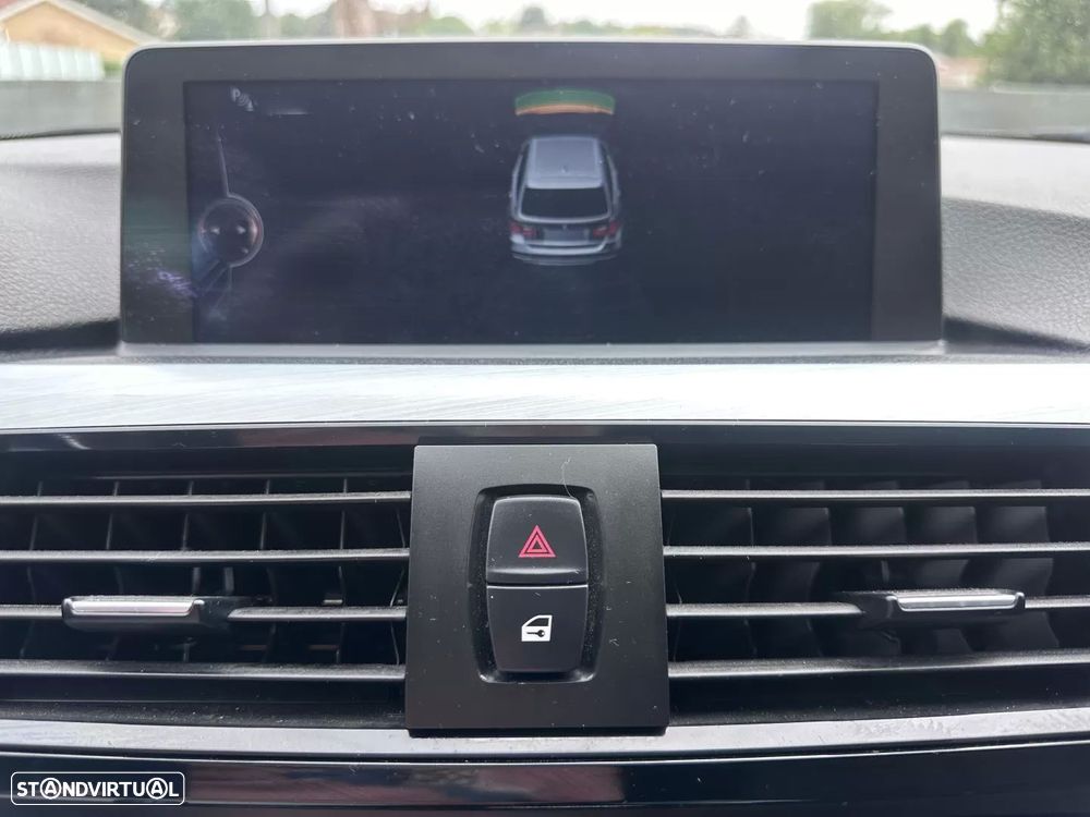 BMW 320 d Auto Line Sport - 46