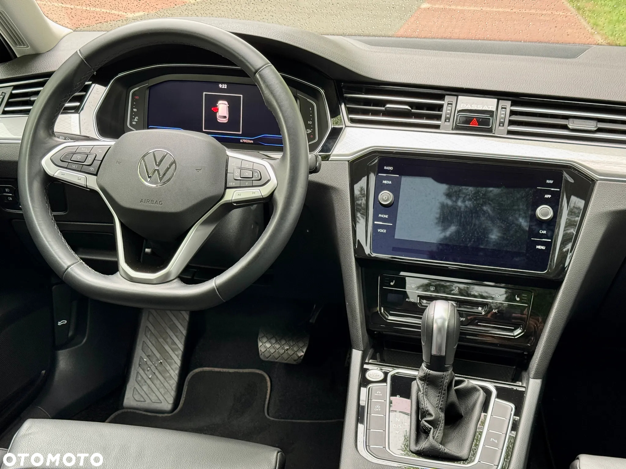 Volkswagen Passat Variant 2.0 TDI SCR DSG Business - 17