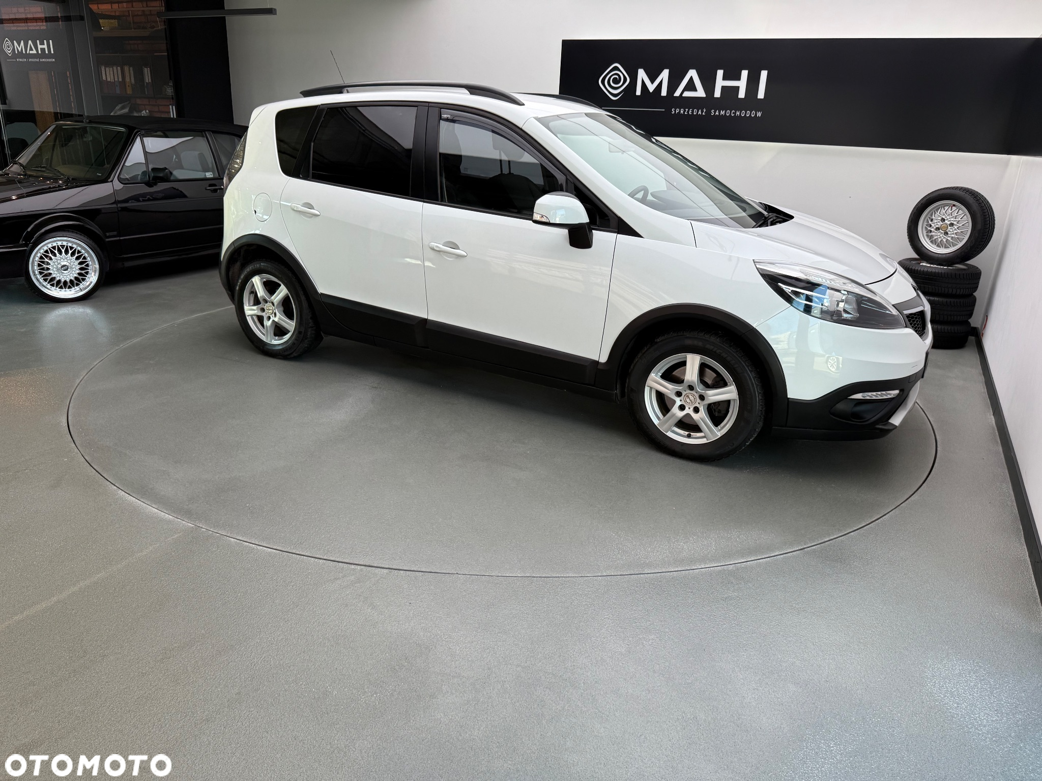 Renault Scenic ENERGY TCe 115 S&S Xmod Paris - 14