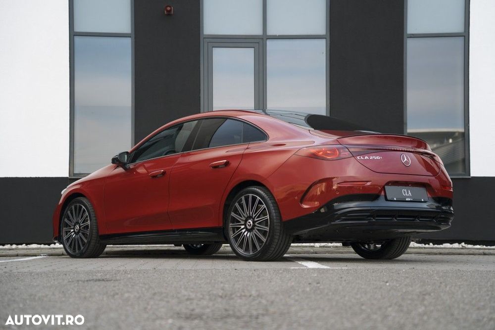 Mercedes-Benz CLA - 4