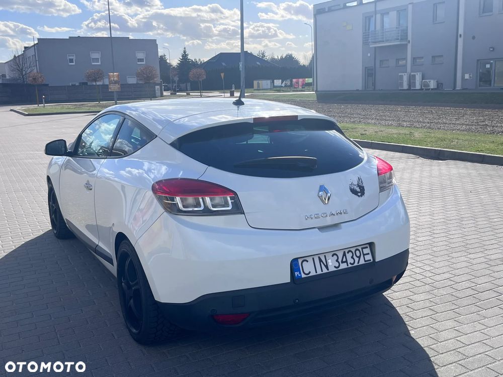 Renault Megane 1.9 dCi FAP Dynamique - 1