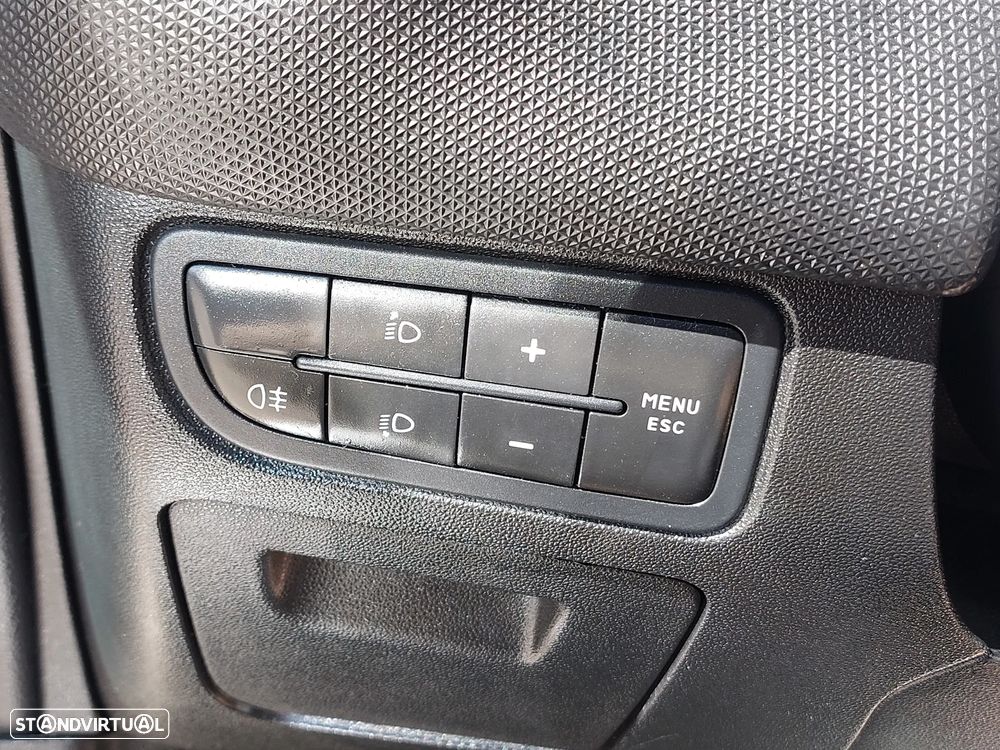 Fiat Punto 1.2 Young S&S - 20