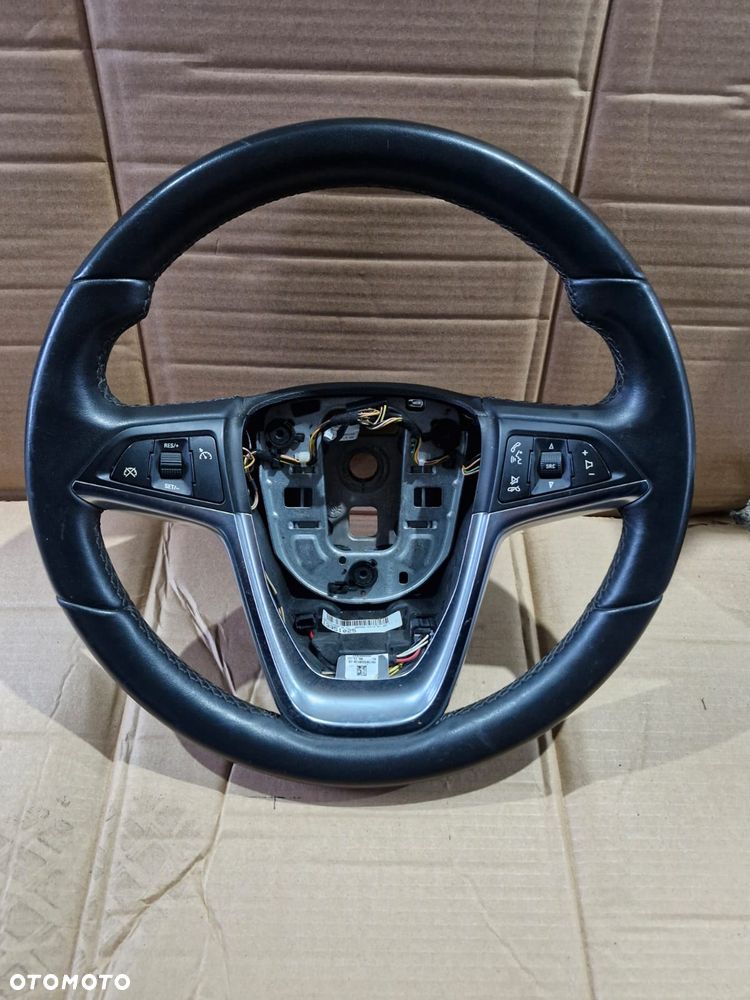 Kierownica skórzana skora Opel Astra J IV Mokka Meriva B multi podgrzewana