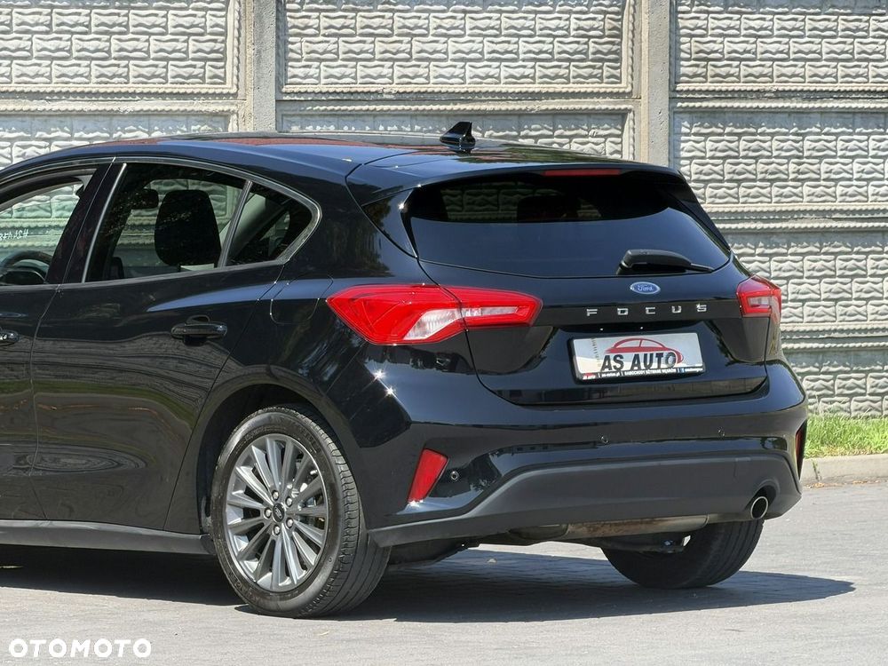 Ford Focus - 38