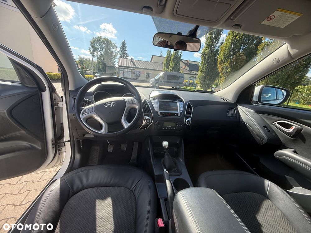 Hyundai ix35 1.7 CRDi Comfort 2WD - 17