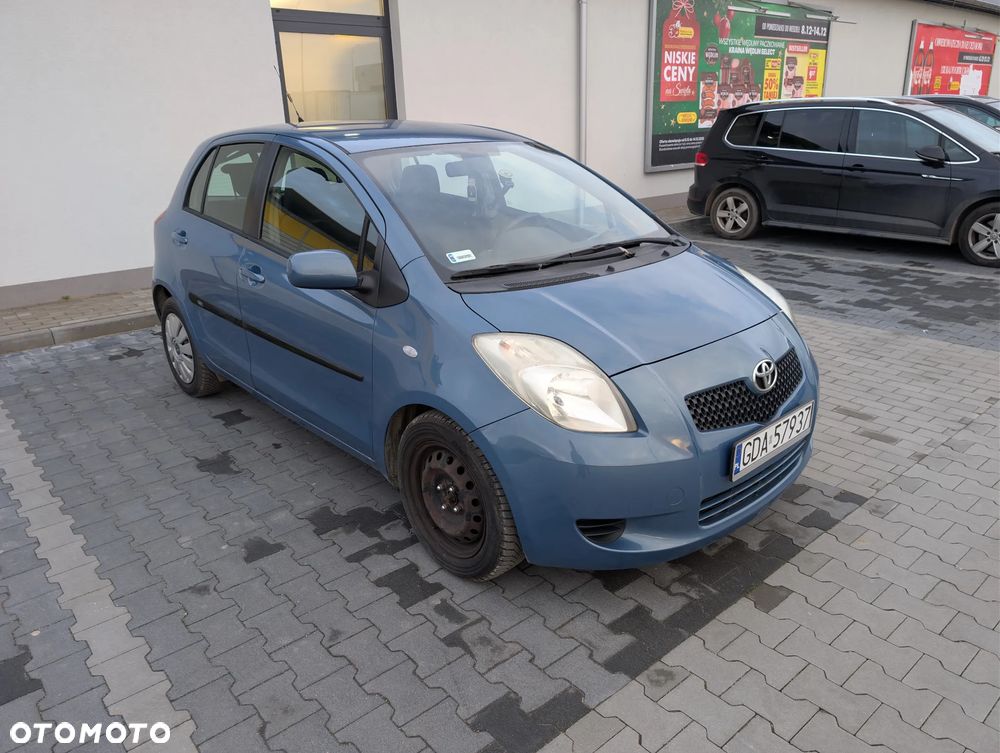 Toyota Yaris 1.3 VVT-i Multi Mode Sol - 3