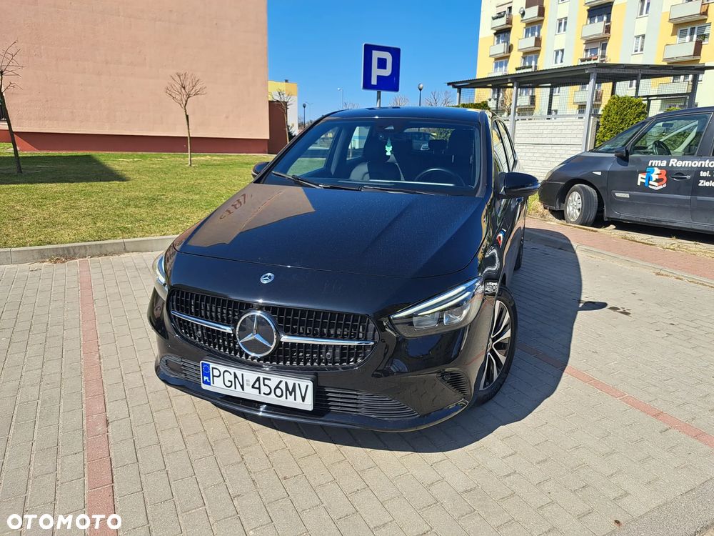 Mercedes-Benz Klasa B 180 d 8G-DCT - 11