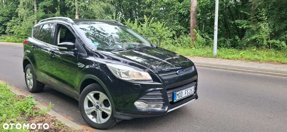 Ford Kuga 2.0 TDCi 2x4 Titanium - 5