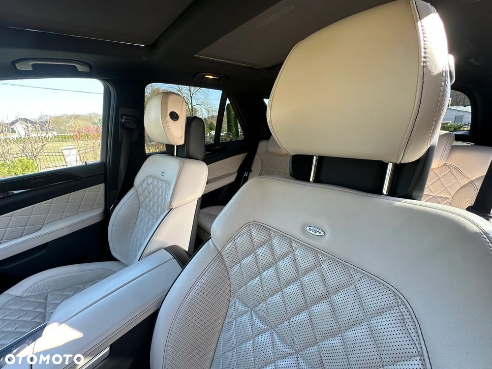 Mercedes-Benz ML 350 BlueTEC 4MATIC 7G-TRONIC Edition 1 - 13