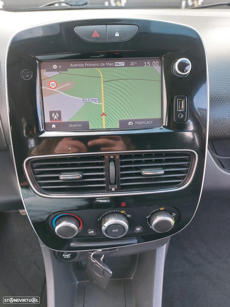 Renault Clio Sport Tourer 0.9 TCe Limited Edition - 27