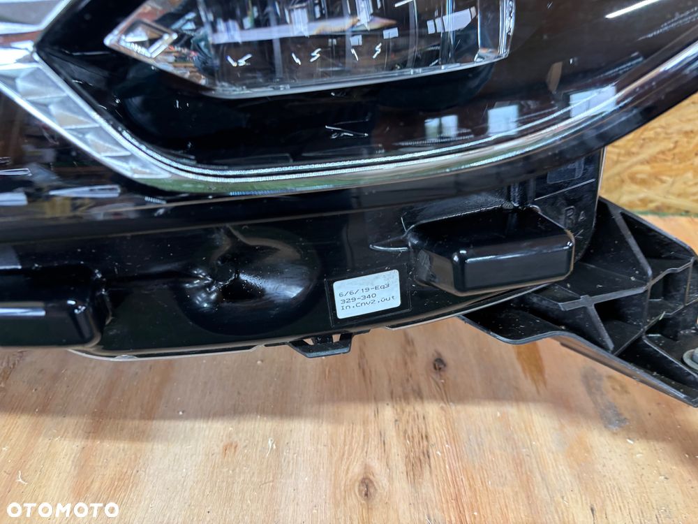 DS3 Crossback lift Full Led lampa prawa 9820840680 - 3