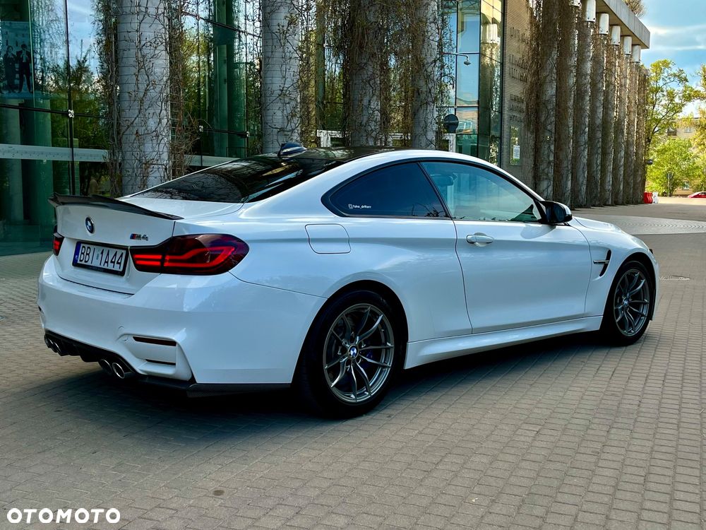 BMW M4 DKG - 4