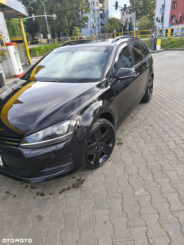 Volkswagen Golf 2.0 BlueTDI Highline - 2