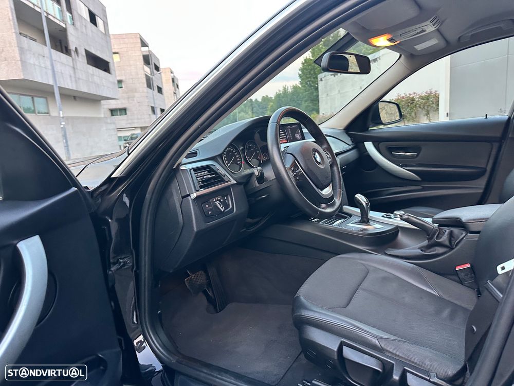 BMW 320 d Auto Line Modern - 21
