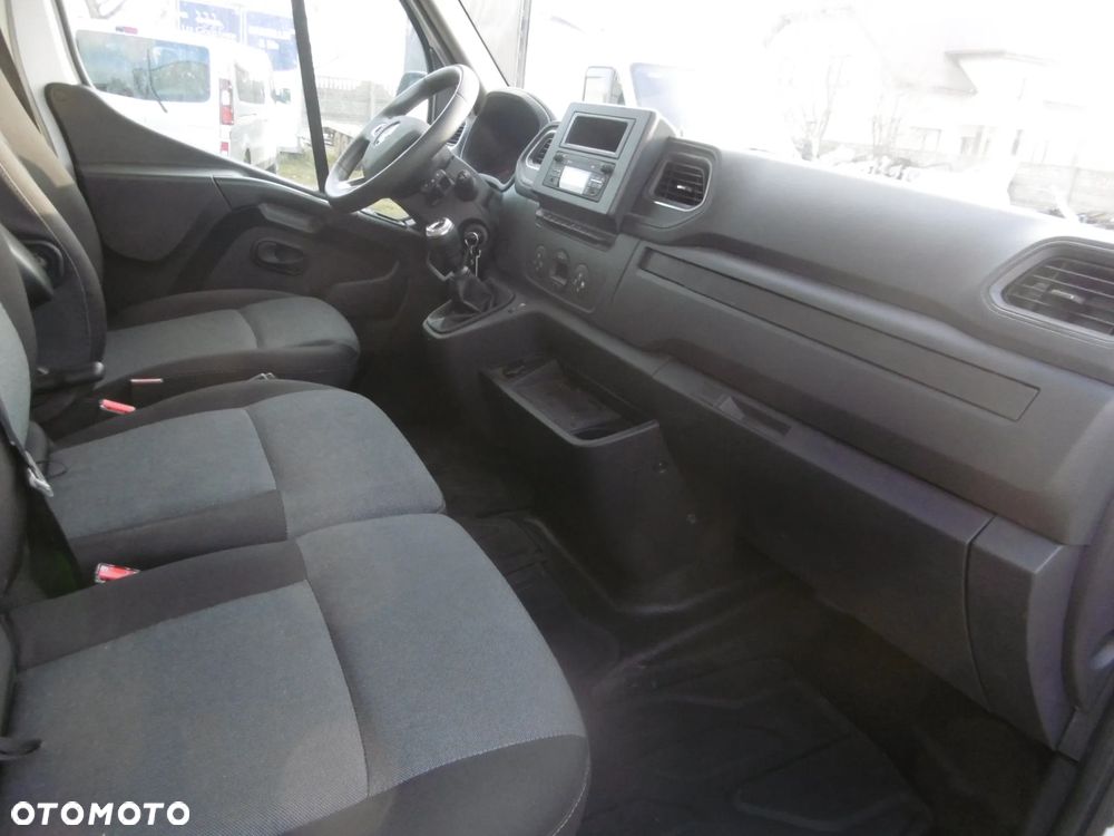 Renault Master - 9