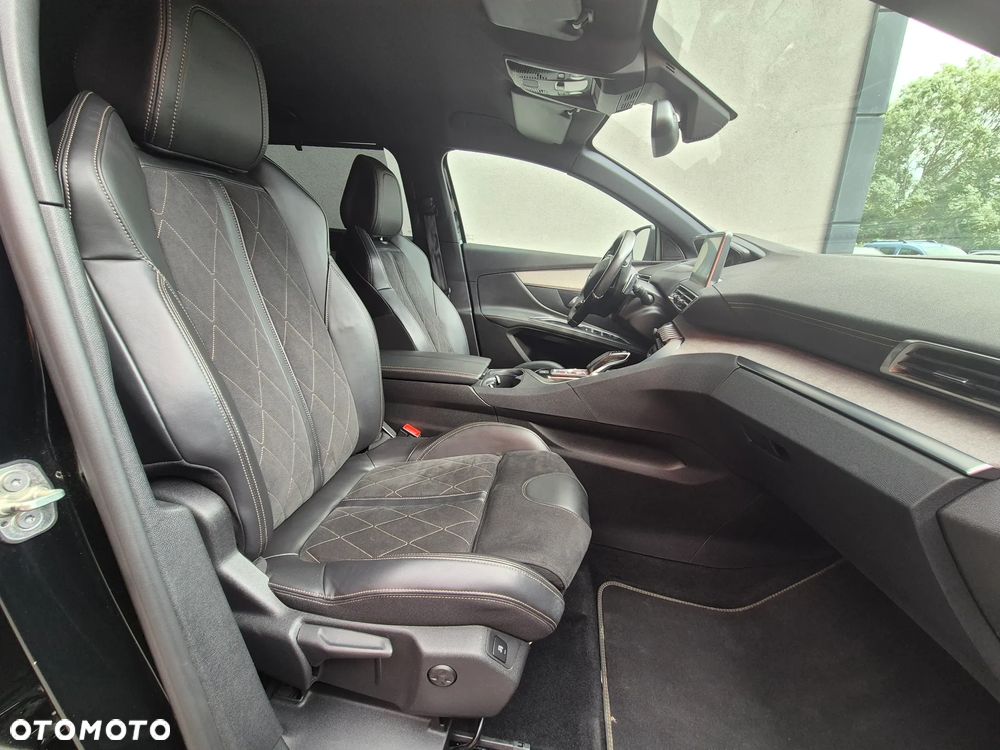 Peugeot 5008 BlueHDi 180 EAT8 GT - 25