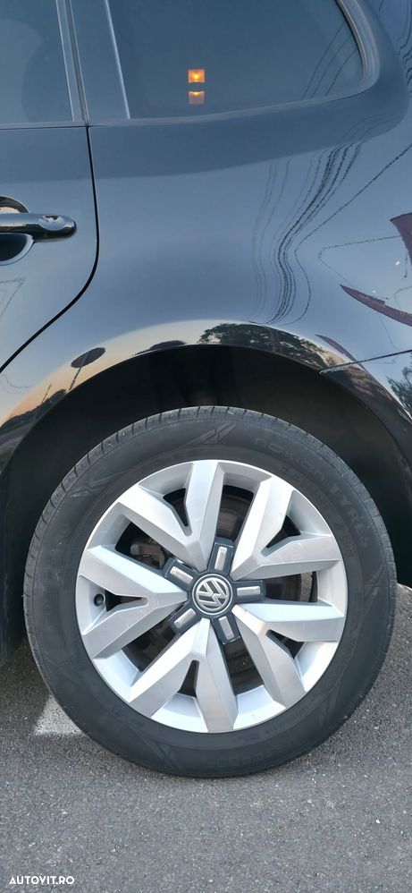 Volkswagen Touran 2.0 TDI DPF DSG MATCH - 20