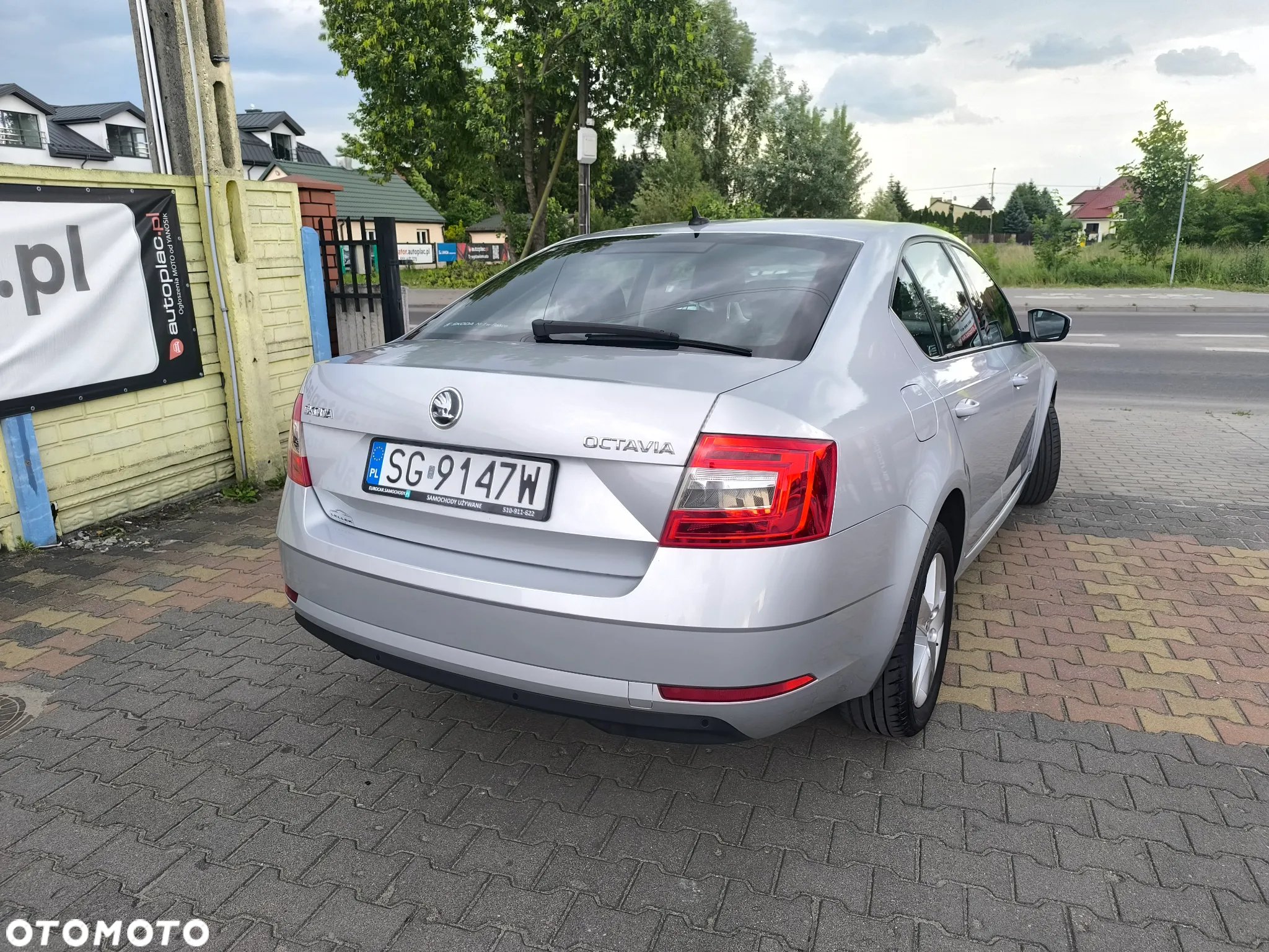 Skoda Octavia 1.6 TDI SCR Ambition - 4