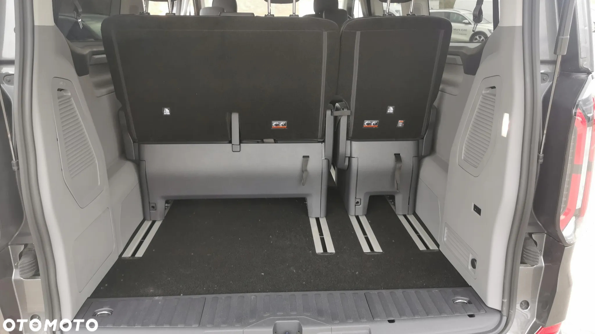 Ford Tourneo Custom 2.5 PHEV CVT 340 L2 Titanium X - 15