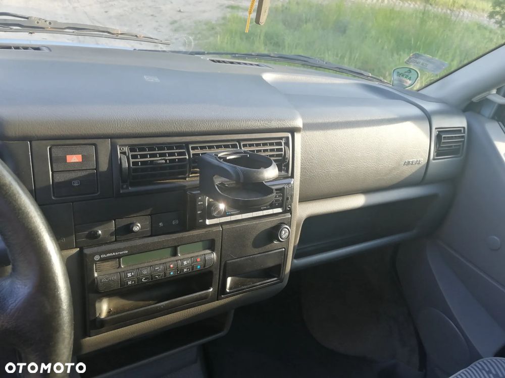 Volkswagen Multivan Standard - 7