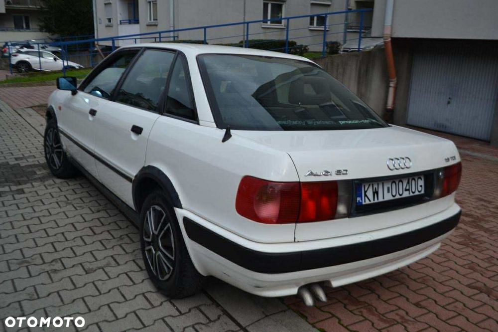 Audi 80