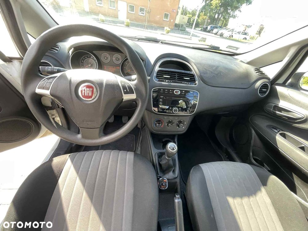 Fiat Punto 1.4 Easy Pakiet Easy Plus S&S - 3