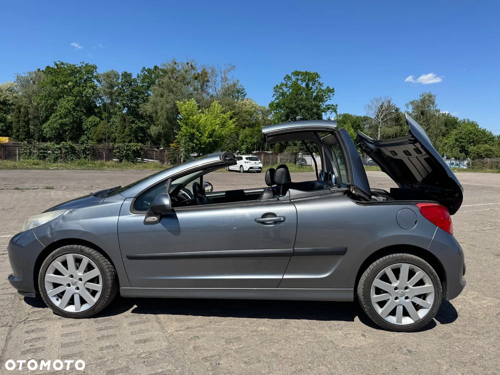 Peugeot 207 CC - 9