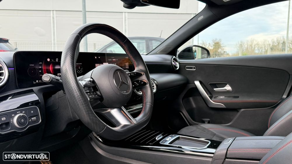 Mercedes-Benz A 200 AMG Line Aut. - 12