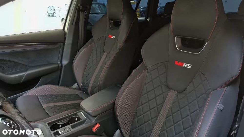 Skoda Octavia 2.0 TDI DSG RS - 24