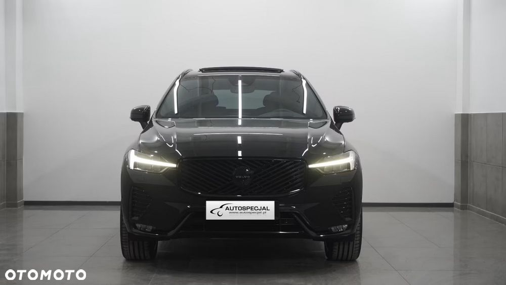 Volvo XC 60 B5 B AWD Plus Black Edition - 9