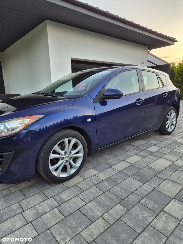 Mazda 3 2.0 Exclusive + - 3