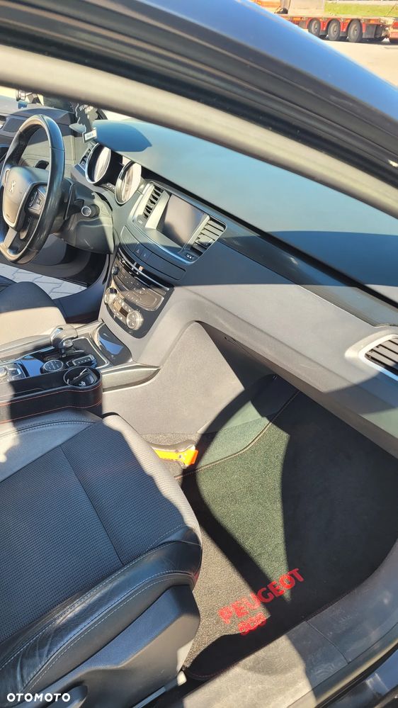 Peugeot 508 - 8