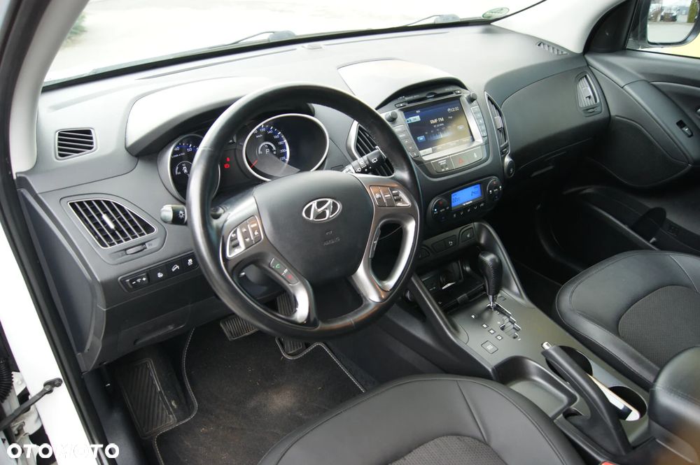 Hyundai ix35 2.0 2WD Automatik Trend - 17