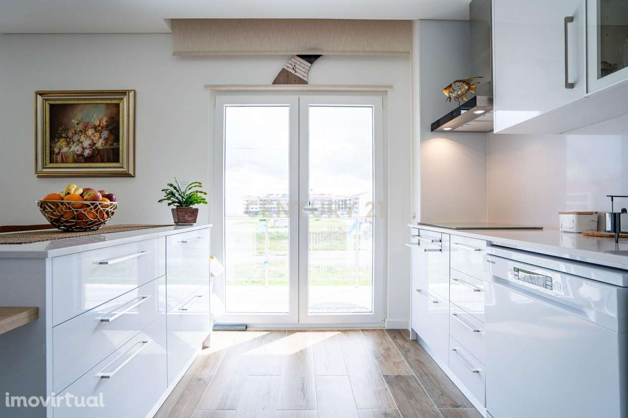 T2 semi-Novo com Terraço  e garagem, Pinhal Novo, Palmela - Grande imagem: 2/58