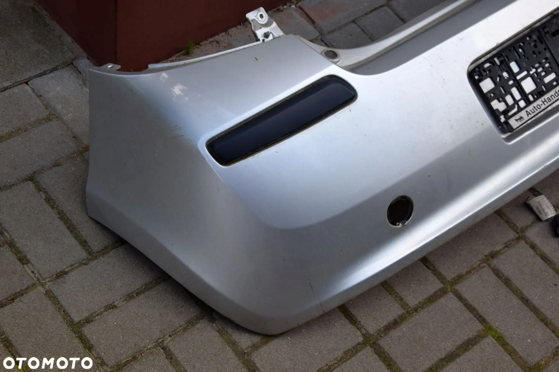Renault Clio III 3 Zderzak tył tylny 3D srebrny TED69 ładny - 3