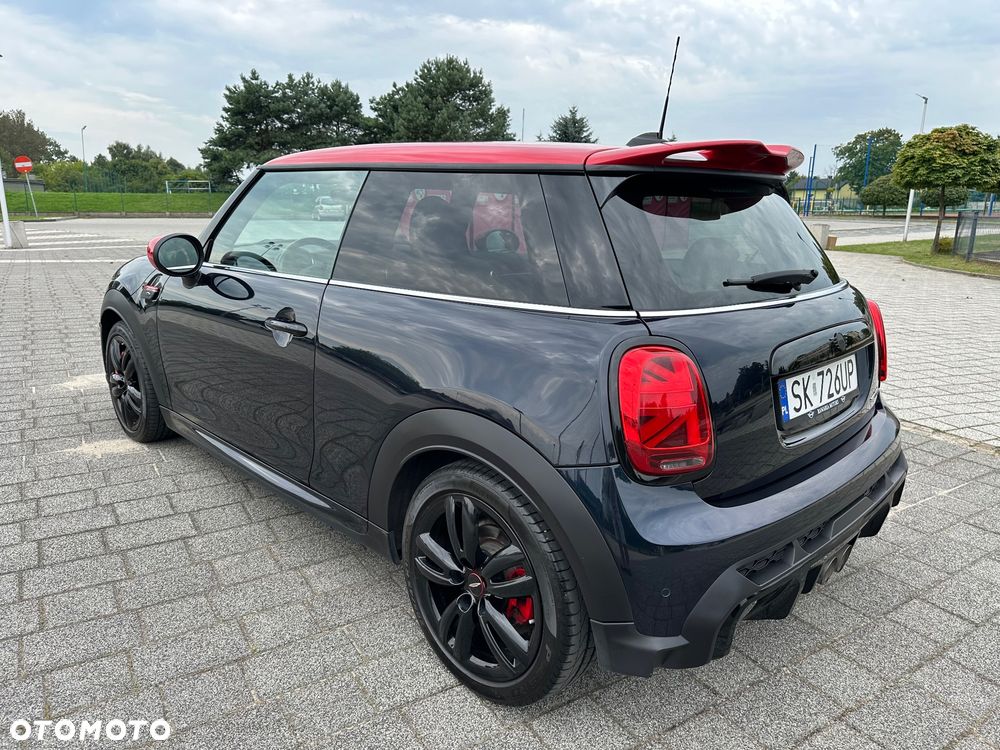 MINI John Cooper Works - 18