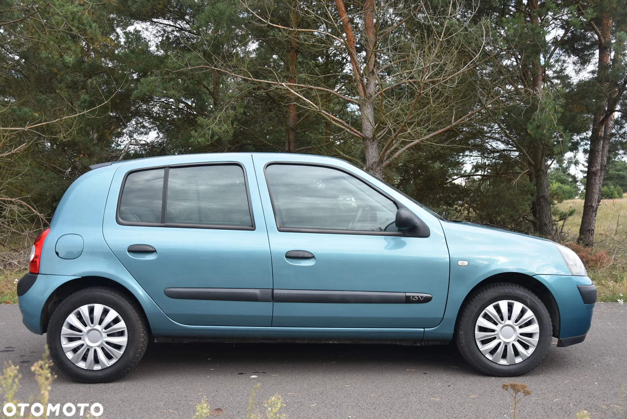 Renault Clio 1.2 16V 75 Collection - 7