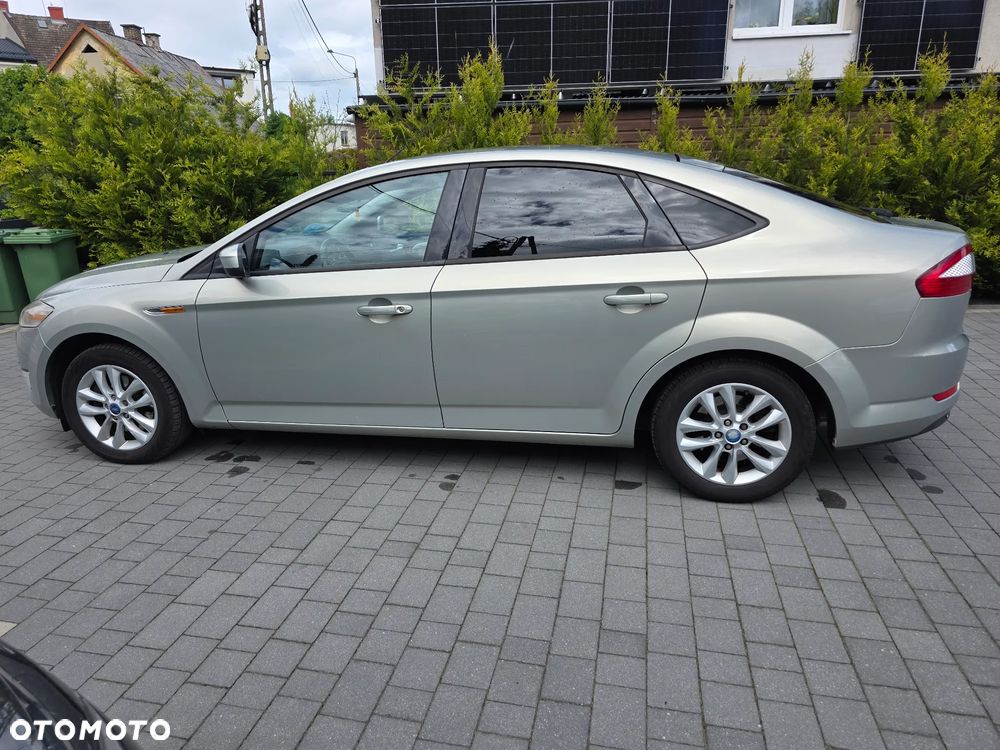 Ford Mondeo - 7