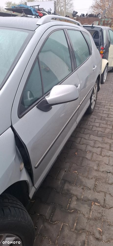 Peugeot 407 na części - 2