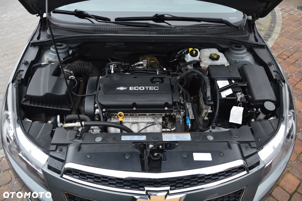 Chevrolet Cruze 1.8 LT+ - 34