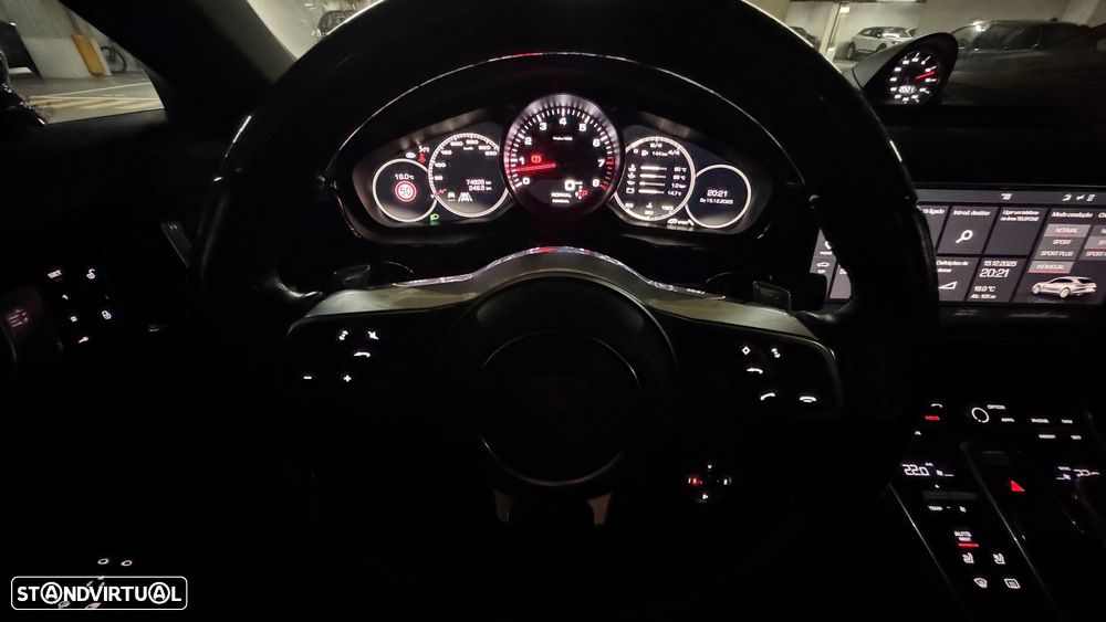 Porsche Panamera Sport Turismo 4S - 40