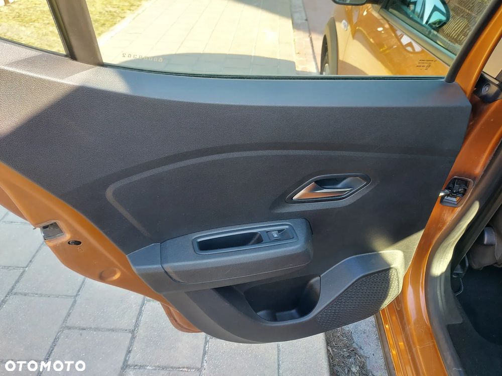 Dacia Sandero Stepway 1.0 TCe SL Celebration S&S - 10