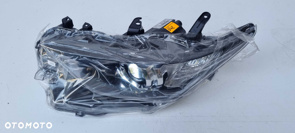 TOYOTA Auris II Lift Lampa Reflektor 12- Lewa NOWA Oryginał Kraków