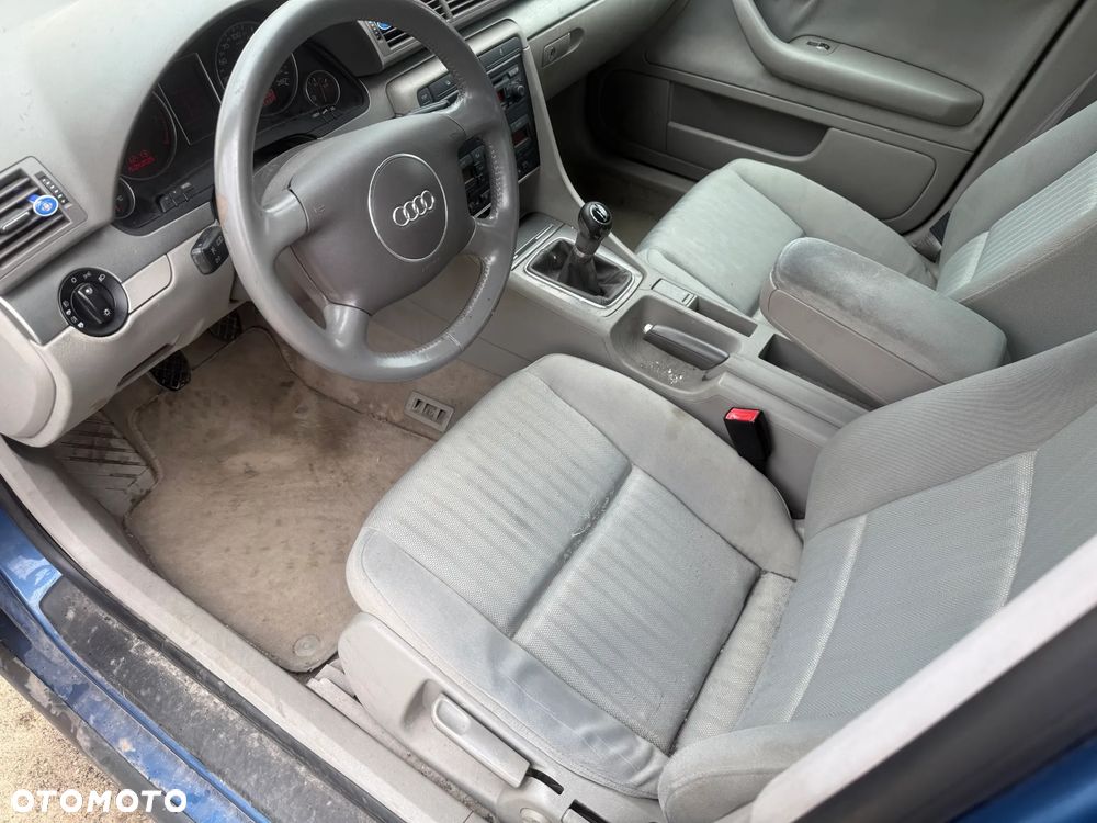 Audi A4 Avant 1.8T - 7