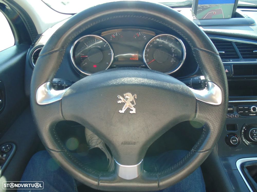 Peugeot 3008 1.6 HDi Style - 30