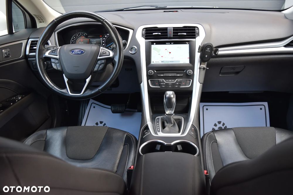 Ford Mondeo 2.0 TDCi Titanium PowerShift - 36