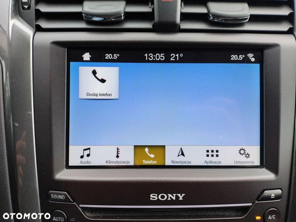 Ford Mondeo 2.0 Hybrid Titanium - 19