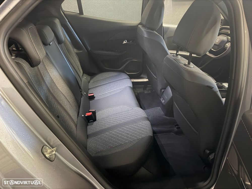 Peugeot 2008 - 19