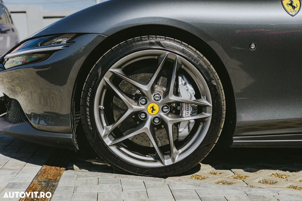 Ferrari Roma - 15